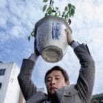 A Única Saída pergunta: até onde você iria por um emprego?