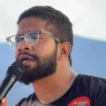 Quem é Jones Manoel, influenciador comunista eleito deputado que quer participar da campanha digital de Lula